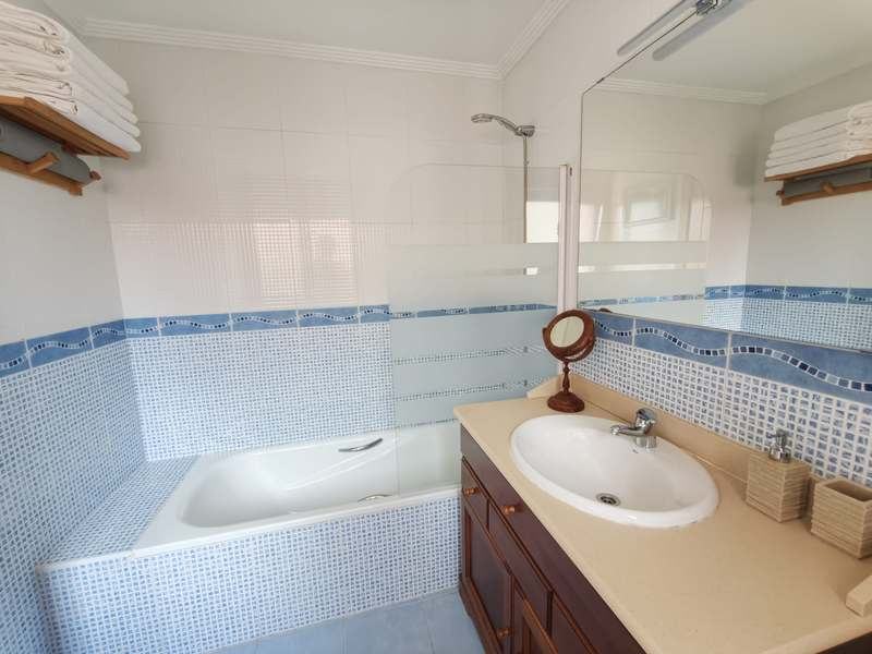 Baño de planta alta